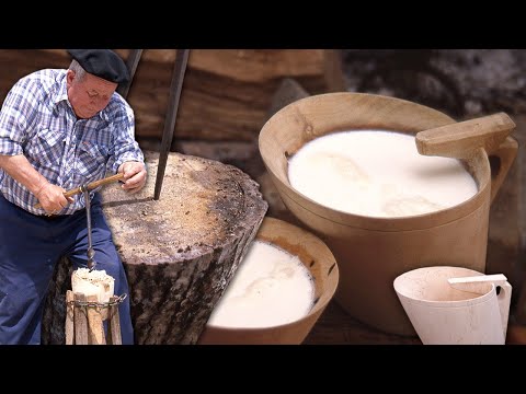 Видео: Идеальная миска для домашнего творога. Ручная резьба по дереву и традиционный рецепт