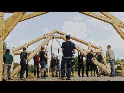 Видео: Курс по традиционному каркасному строительству и строительству из бревен, весна 2024 г.