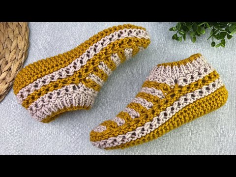 Видео: СЛЕДКИ ДЛЯ ДОМА. ТАПОЧКИ-СЛЕДКИ НА ДВУХ СПИЦАХ.