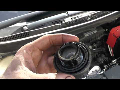 Видео: Honda StepWGN что стало с маслом Lukoil 5w30 JP после 8000км (примерно 130 моточасов)
