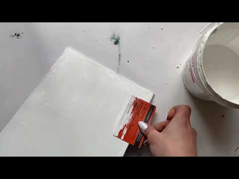 Видео: Как загрунтовать холст