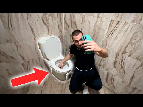 Видео: ДАДОХ МУ ПАРИ ЗА ДА БРЪКНЕ В ТОАЛЕТНАТА