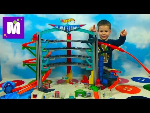 Видео: Игрушка гараж с трассами и машинками
