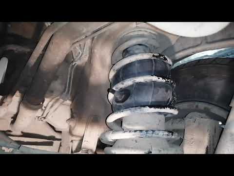 Видео: Пневмо подвеска,подушки в мазду мпв