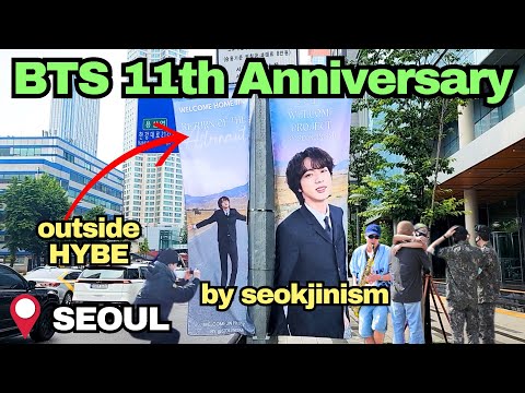 Видео: Флаги BTS JIN возле здания HYBE и мероприятий в кафе, посвященных 11-й годовщине дебюта BTS! 💜