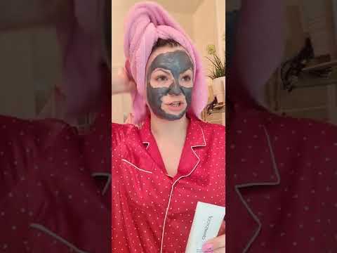 Видео: Как избавиться от чёрных точек / Угольная маска Мэри Кэй / Чистая и матовая кожа
