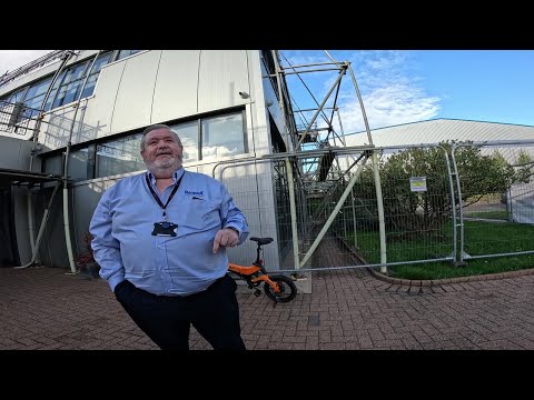 Видео: Я пытаюсь уговорить местного депутата приехать сюда! 😁🎥🛸✔