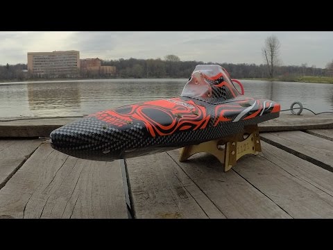 Видео: Лодка на радиоуправлении Eachine EYE500...Тест на 3s Li-Po