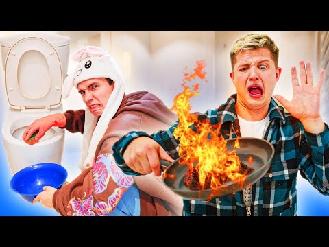 Видео: ДЕВОЧКИ СБЕЖАЛИ из ТикТок ДОМА?! СМОГУТ ЛИ ПАРНИ ВЫЖИТЬ?