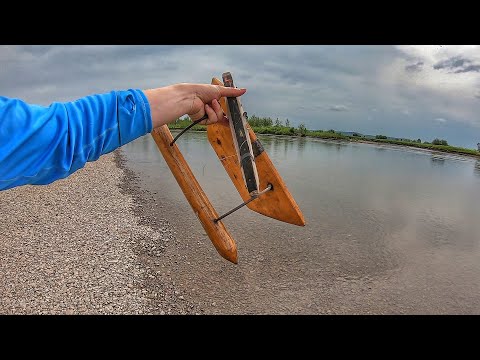 Видео: Рыбалка на кораблик (санки, паром). Ловля белой рыбы.