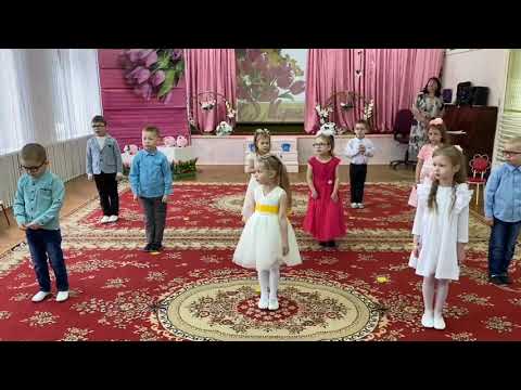 Видео: Праздник 8 Марта в средней группе   2