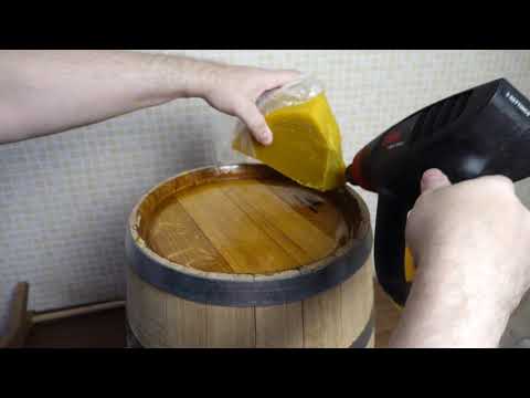 Видео: Вощение бочки под виски