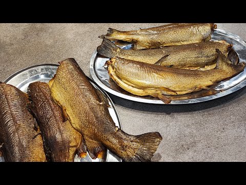 Видео: Временная коптильня,на скорую руку#коптим форель#получилось#вкусная форель