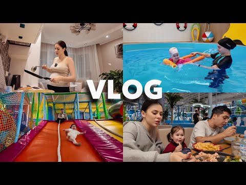 Видео: ЗАНЯТИЯ ДОЧКИ В БАССЕЙНЕ | ДЕТСКИЙ КЛУБ | СОБИРАЕМ ИГРУШКИ ДОМА | ЖАРЮ БЛИНЧИКИ