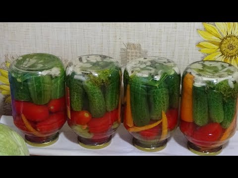Видео: Ассорти из огурцов и помидор, и других овощей. Заготовки на зиму. Очень вкусно!