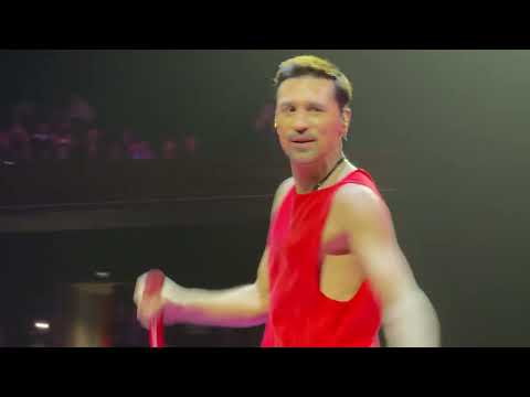 Видео: Дима Билан - Полуночное такси, Live Арена, 14.02.25 #димабилан #билан #dimabilan #bilan