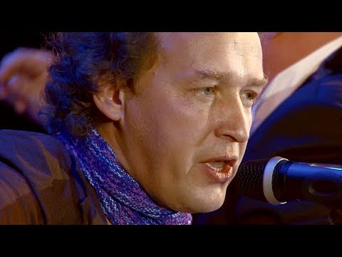 Видео: Митя Кузнецов - Шарф голубой - с Оркестром | Mitya Kuznetsov - Blue scarf - Live with Orchestra