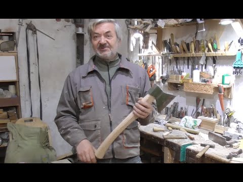 Видео: Как сделать топорище для топора