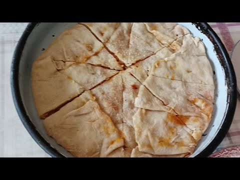 Видео: КАК ПРАВЯТ ЛУЧНИКА В ЦЕНТРАЛНА СЕВЕРНА БЪЛГАРИЯ/Моята майка ще направи лучник, традиционна рецепта.