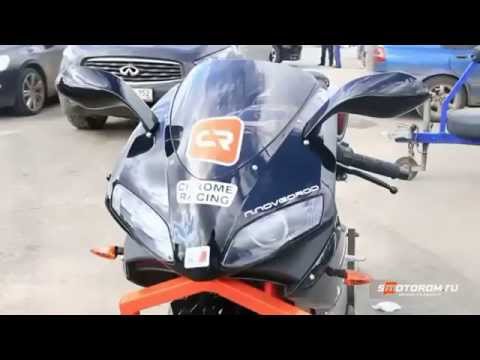 Видео: Тест-драйв M1NSK R 250 vs Honda CBR250R