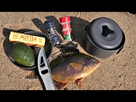 Видео: Самый простой способ поймать и приготовить рыбу — вы тоже сможете это сделать!