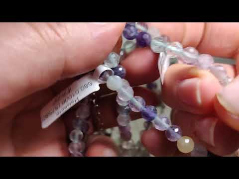 Видео: Бусы и браслеты из натуральных камней 28.10.25