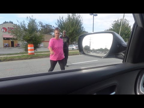 Видео: Уличное интервью, КД и Стефани снова вместе