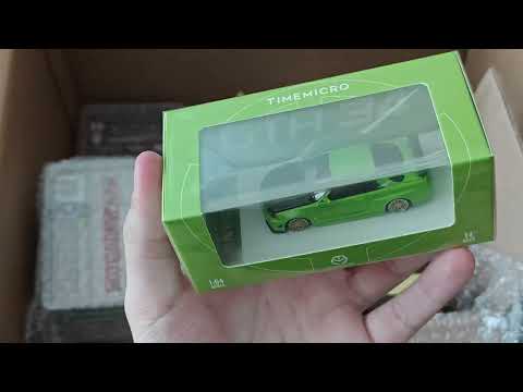 Видео: Открываем "лутбоксы" со случайными моделями 1:64!