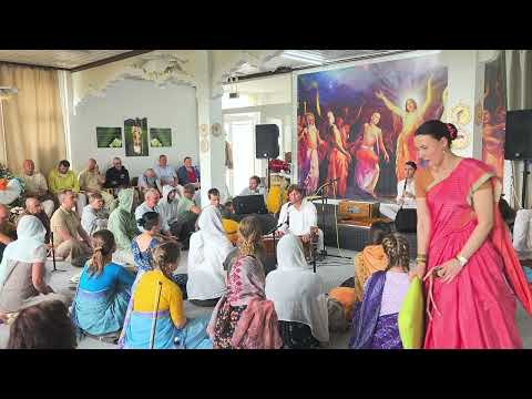 Видео: Шиштакрит прабху NamaSangati 18.05.25 Govardhanadesh ISKCON Germany