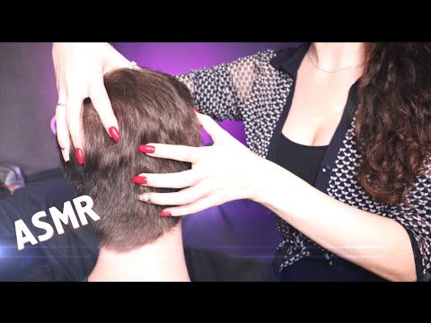 Видео: АСМР МАССАЖ ГОЛОВЫ, РАСЧЕСЫВАНИЕ, ЗВУКИ ВОЛОС, скретчинг / ASMR 🎧 SCALP MASSAGE