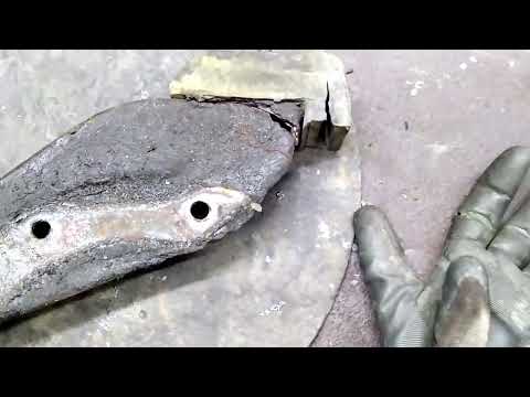 Видео: Таврия Пикап "Замена опор (подушек) двигателя"