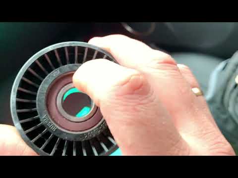 Видео: Установка обводного ролика ремня генератора от RENO LOGAN на LADA Granta FL (Подробно и много воды)