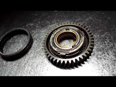 Видео: Mitsubishi GTO. Мицубиши  ГТО. Хруст при включении второй передачи!