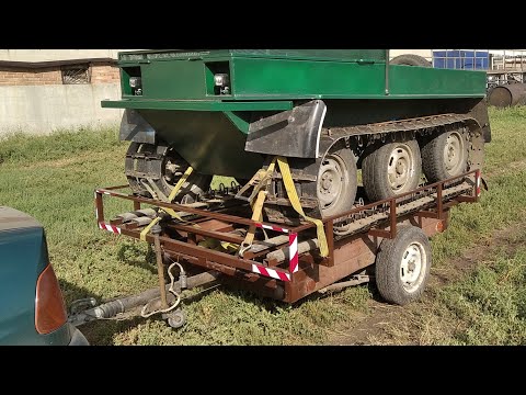 Видео: Вкладыш в легковой прицеп для перевозки самодельного гусеничного вездехода.