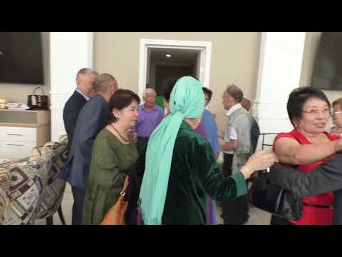 Видео: 1 мектеп интернат 50 жылдык кездесу