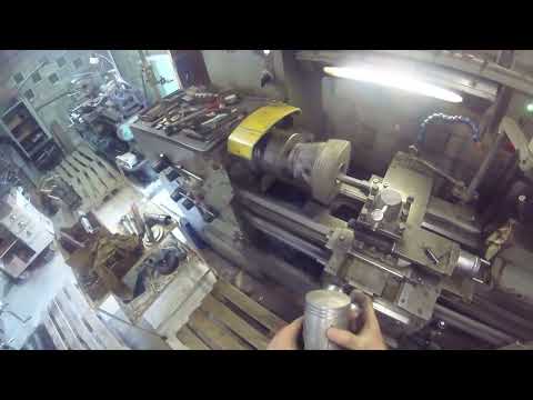 Видео: Растачивание цилиндра от мотоцикла Иж-"Планета-5". Boring the cylinder of "Planeta-5"motocycle
