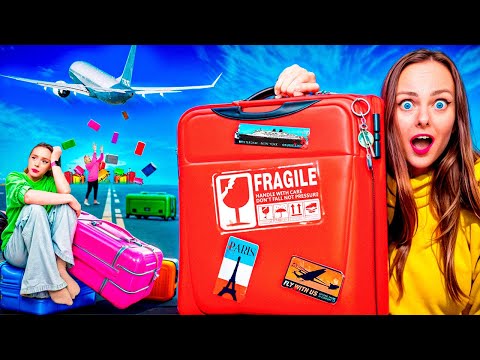 Видео: КУПИЛА ПОТЕРЯННЫЕ ЧЕМОДАНЫ 🧳 на 100000! Забытый Багаж ЧТО ВНУТРИ?