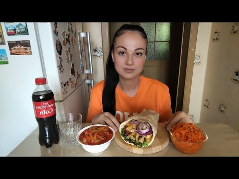 Видео: Мукбанг🥙Гирос с курицей 🤤👍отвечаю на вопросы ☺️😃