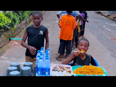 Видео: ИГРА В ПРЯТКИ С КРАСНЫМ ШАРОМ И ЕДОЙ | Подпишитесь на мой канал