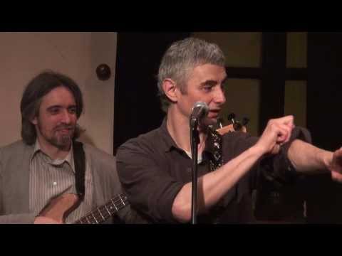 Видео: АЛЕКСЕЙ ПАПЕРНЫЙ И ПАПЕРНЫЙ ТАМ В МАСТЕРСКОЙ 17.01.2014 - КОНЦЕРТ
