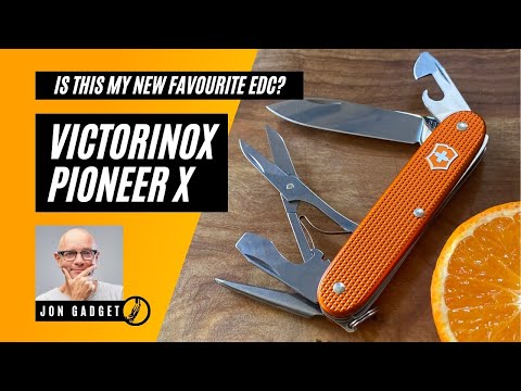 Видео: Victorinox Pioneer X против Compact — это мой новый фаворит на каждый день?