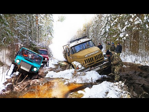Видео: ТЕПЕРЬ ВСЁ...! ЛЁД не выдержал грузовик. ЗИЛ 131, ЛУАЗ, Jeep, Suzuki Jimny, УАЗ, Нива на бездорожье