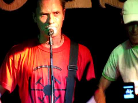 Видео: Теплая Трасса - Крылья