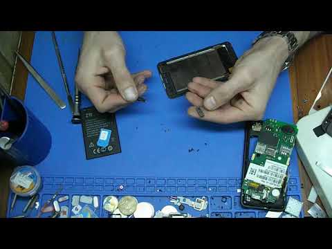 Видео: ZTE Дребезжит слуховой динамик (замена спикера)