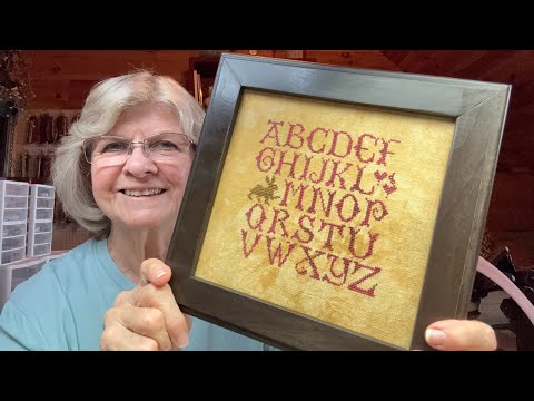 Видео: Flosstube #33 ... Вышивка крестом..FF на моей бесплатной La D Da..салфетки.. новое начало на T Ve...