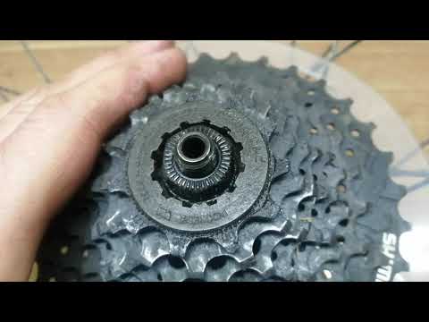 Видео: Обслуживание велосипеда Merida (найнер).