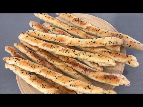 Видео: СЫРНЫЕ ГРИССИНИ/итальянские ХЛЕБНЫЕ палочки/сырные палочки под кофе/GRISSINI/безопарный способ