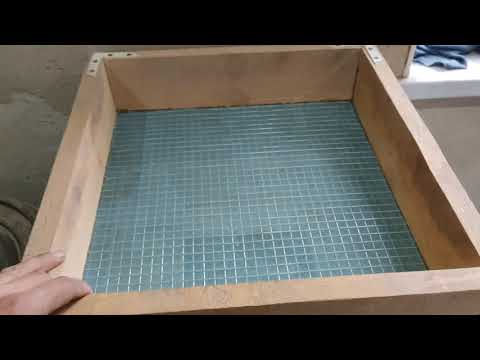 Видео: Как быстро просеять песок для пескоструя. Мой вариант.