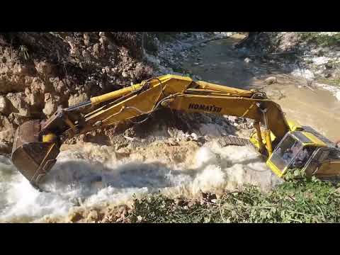 Видео: Changing the river bed.Меняем русло реки.