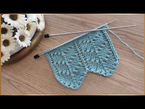 Видео: Простая ажурная модель жилета с разрезами / Модели женских жилетов #вязание
